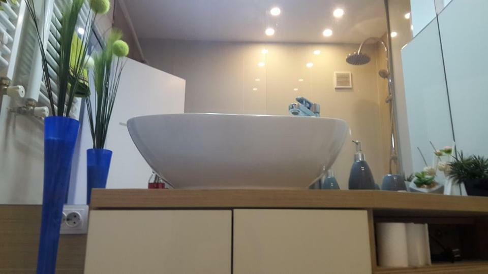 Apartman Sirius Ösek Dış mekan fotoğraf
